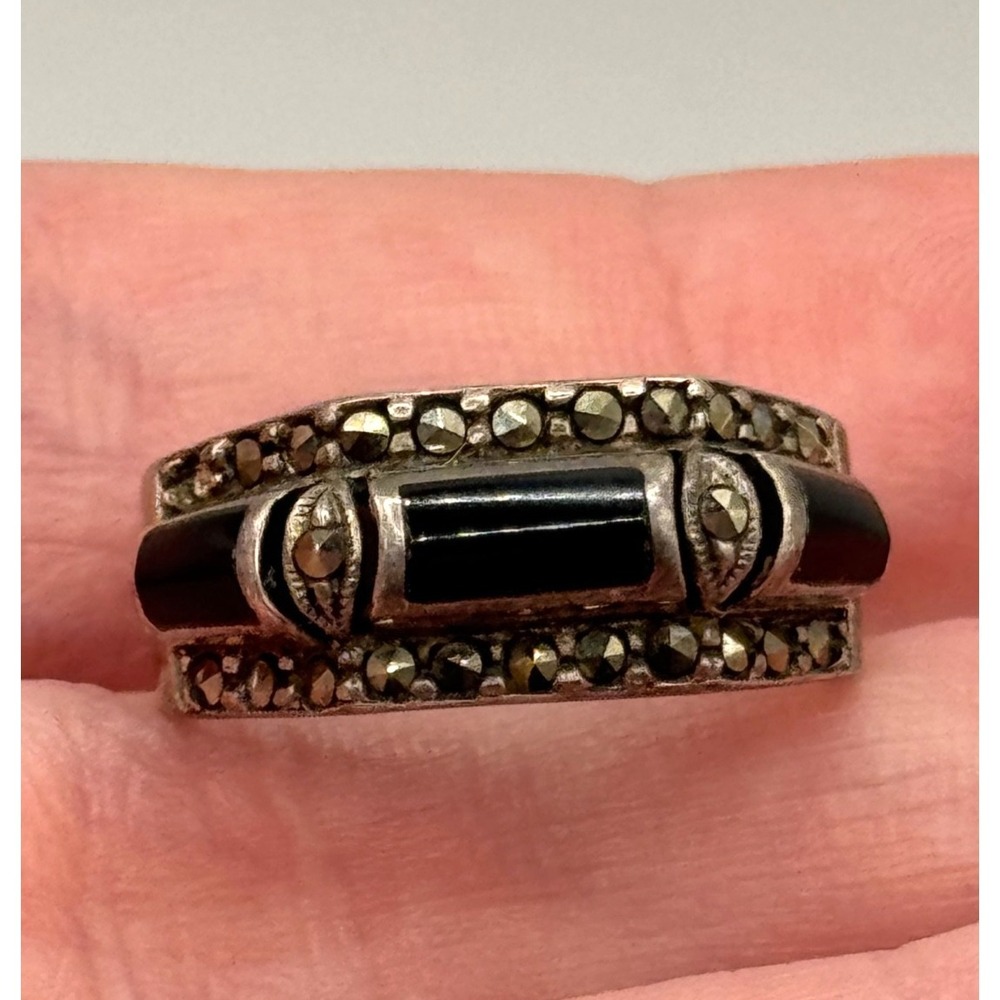 Sterling Silver Rectangle‎ Onyx Marcasite Band Ring Size 6.75